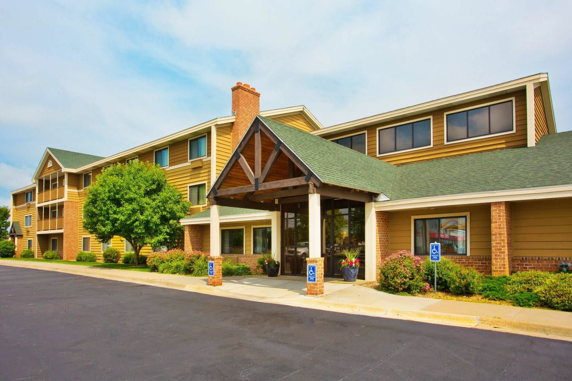 Americinn By Wyndham Kearney Exterior foto